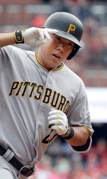 South Korean police question Pirates' Kang over DUI crash